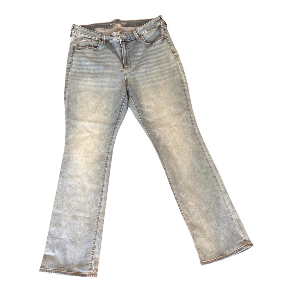 Old Navy Kicker Boot-Cut Jeans Womens 16 High Rise Light Wash Blue Secret Smooth